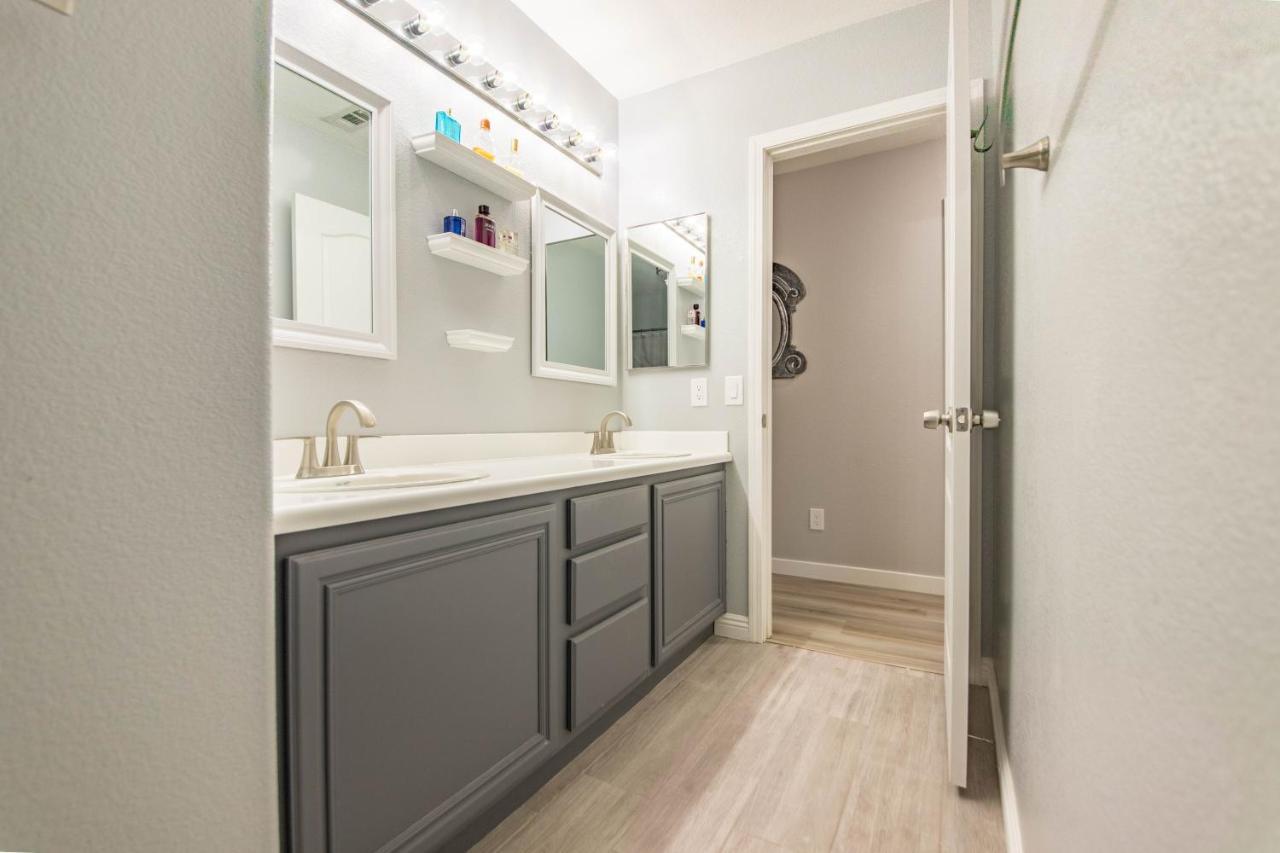 Gorgeous Las Vegas Home With Rv Parking 외부 사진
