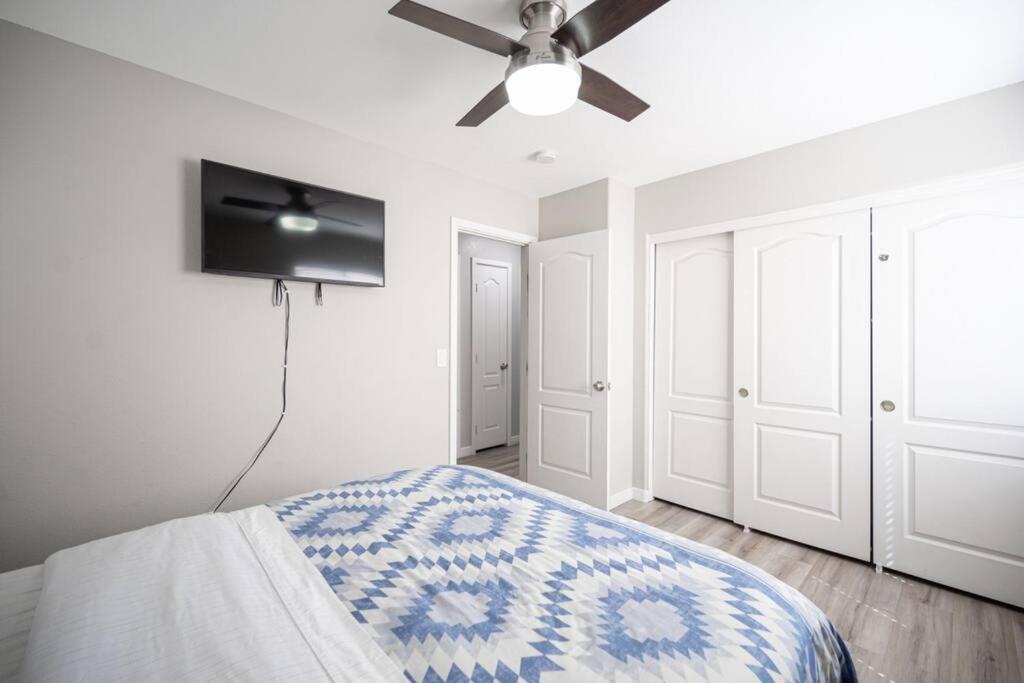 Gorgeous Las Vegas Home With Rv Parking 외부 사진